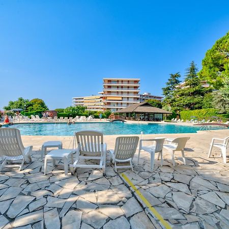 Superbe 2 Pieces Clim Et Parking Apartment Nisa Exterior foto
